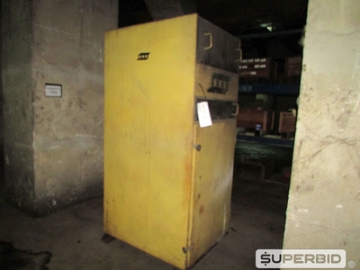 SUCATA DE MÁQUINA RECUPERADORA DE FLUXO DE SOLDA ESAB. (Ref.: WMEO_UM02)