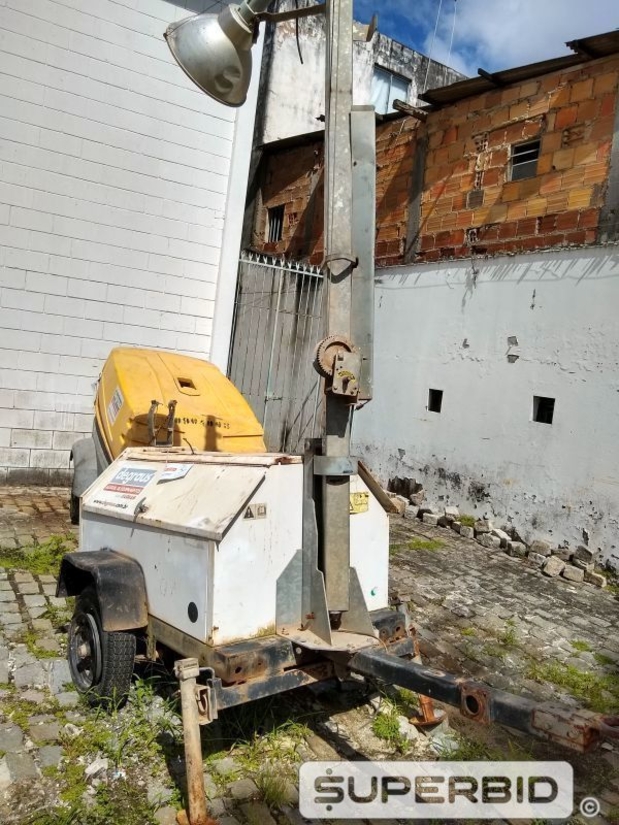 TORRE DE ILUMINAÇÃO REBOCÁVEL TEREX RL4000. (Ref.: SL)