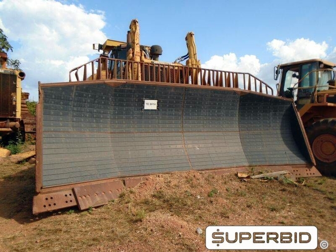 TRATOR DE ESTEIRA CATERPILLAR D11, ANO: 2014, CAP: 34,3 M³, SÉRIE: CATD117MCK00977 (Ref: TE 8014) Loc.: Paragominas/PA