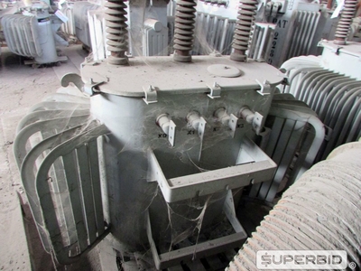 TRANSFORMADOR TRIFÁSICO Á ÓLEO ENSA POT. 300 KVA, ANO: 2015, SÉRIE: 6701. (Ref.: WMAL_UM02)