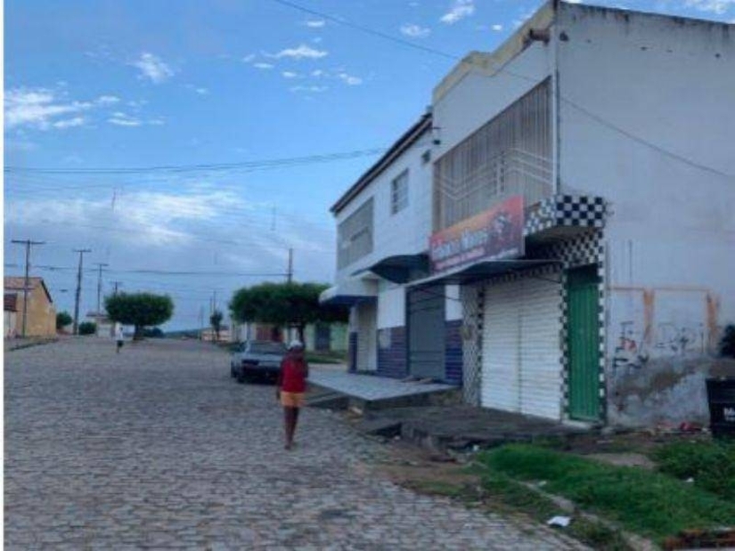 Casa, Residencial, AGROVILA, 5 dormitório(s), 1 vaga(s) de garagem