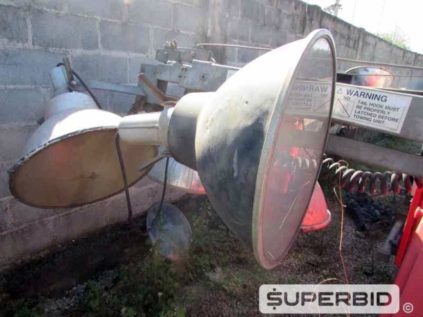 TORRE DE ILUMINAÇÃO Á DIESEL WACKER NEUSON LT4L E TORRE DE ILUMINAÇÃO Á DIESEL TEREX RL4000, (02 PÇ.) (Ref.: JEO)