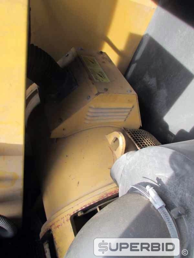 GRUPO GERADOR Á DIESEL OLYMPIAN GEP 165-3 150 KVA, (Ref.: JDZ)