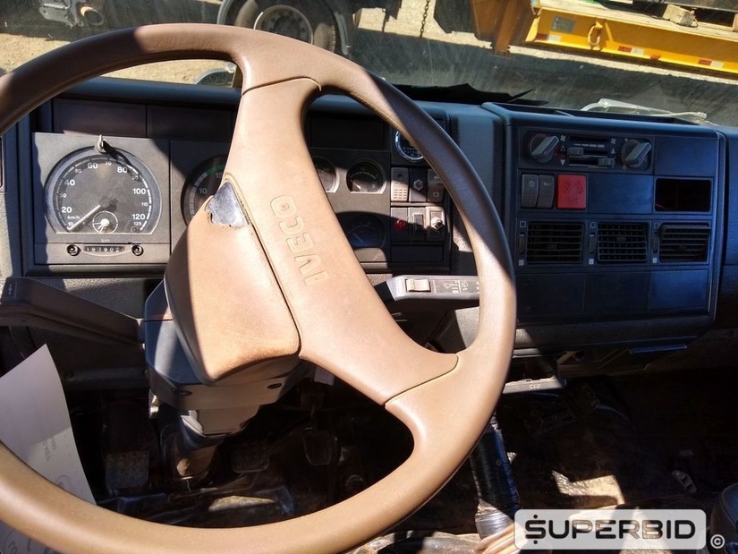 CAMINHÃO GUINDAUTO IVECO EUROCARGO 260E25N, 2011/2012, Placa FINAL 2 (MG),  (Ref.: SAM)