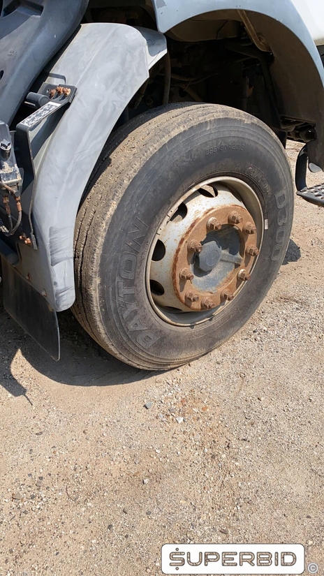 CAMINHÃO BASCULANTE  VOLVO VM 330 6X4R, 2013/2013, Placa FINAL 4 (RJ),  (Ref.: IBO)