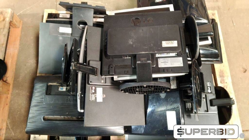 APROXIMADAMENTE 289 PEÇAS DE EQUIPAMENTOS ELETRÔNICOS