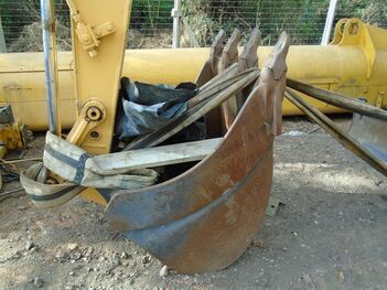 ESCAVADEIRA NEW HOLLAND E135B, ANO: 2011, SÉRIE: NATA1342 (Ref: SBO / TP38265)