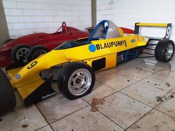 MONOPOSTO DE COMPETIÇÃO FORMULA FORD