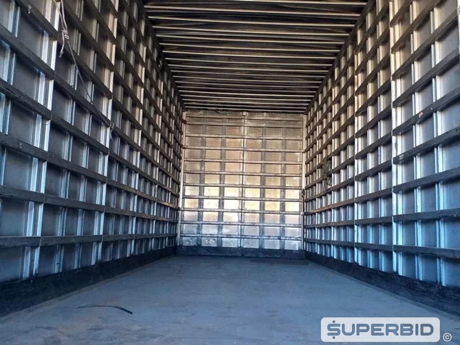 CAMINHÃO BAÚ VOLKSWAGEN 24.250 CNC 6X2 (BLINDADO), 2008/2009, Placa FINAL 6 (RS),