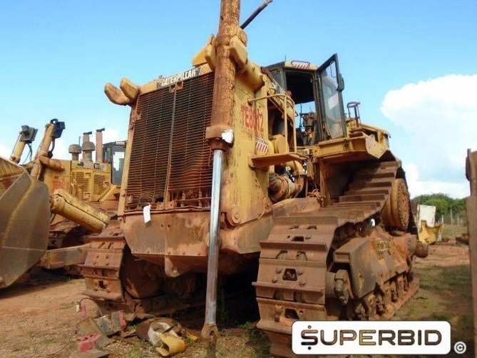 TRATOR DE ESTEIRA CATERPILLAR D11T, ANO: 2010, CAP: 34,3 M³, SÉRIE: D11MCK00542L1WO3988 (Ref: TE 8012)