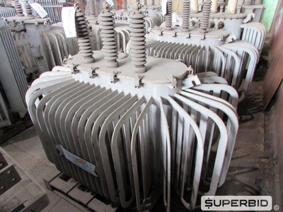 TRANSFORMADOR TRIFÁSICO Á ÓLEO ENSA POT. 300 KVA, ANO: 2015, SÉRIE: 6499. (Ref.: WMAN_UM02)