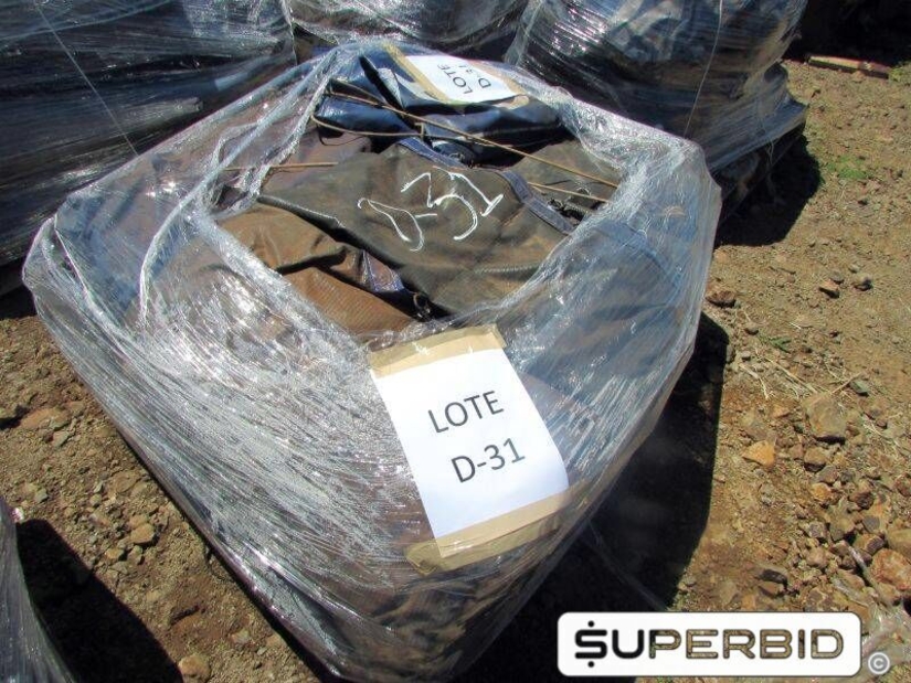 10 SUCATAS DE LONAS DE COBERTURA (Ref.: D-31)