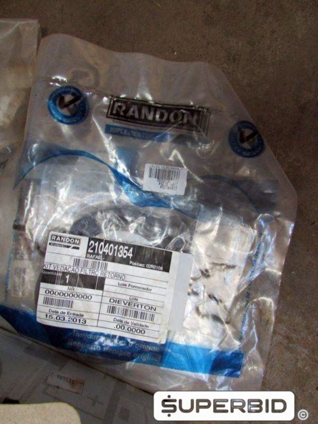 PEÇAS MECÂNICA PARA CAMINHÕES: REGULADORES, ENGATES, CRUZETA, UNIDADE INJETORA, VÁLVULA, ENGRENAGENS E OUTROS, (73 PÇ.) (Ref.: JH)