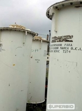 TANQUE EM AÇO CARBONO E ESCADA METÁLICA (06 PÇ) (Ref.: Lote 05)