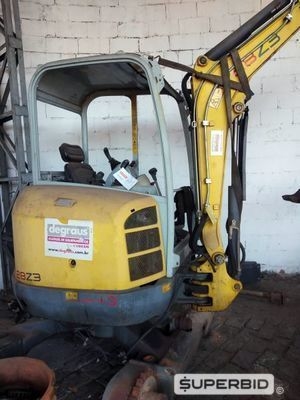 MINI ESCAVADEIRA  WACKER NEUSON 28Z3, ANO: 2015, CAP: 2,7 TON, SÉRIE: 4439 (Ref: RBI)