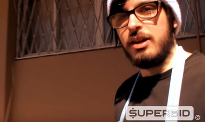 Gemaplys - Óculos quebrados em um episódio de Gemaplys Live Action