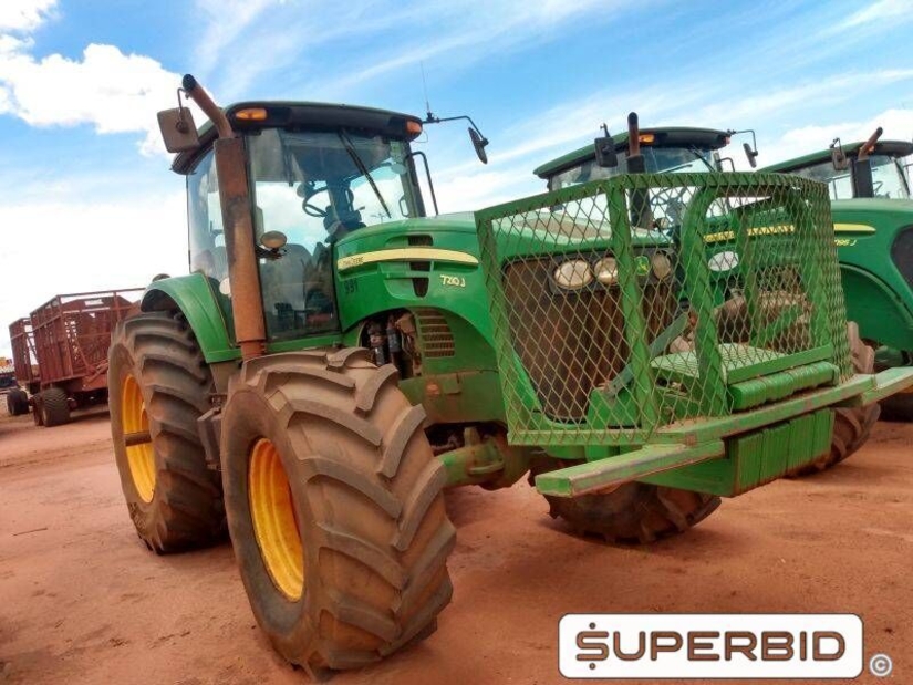TRATOR DE PNEUS JOHN DEERE 7210J 4X4, ANO: 2012, SÉRIE: 1BM7210JV (Ref: 991)
