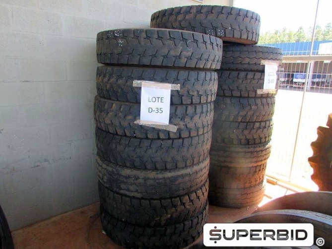 15 SUCATAS DE PNEUS 1100R22 SEM RECAPE (Ref.: D-35)