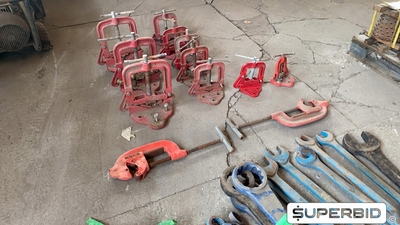 CHAVES DE BOCA, ESTRIA, CORTADORES DE TUBOS, TORNOS ENCANADORES (aprox. 127 pç) (Ref.: ICL)