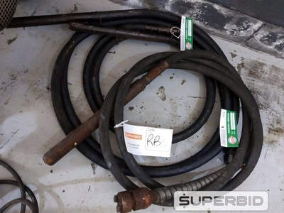 MOTOR VIBRADOR, MANGOTES MECÂNICO, ROMPEDORES DIVERSOS, MARTELETES ROMPEDORES E OUTROS (48 PÇS) (Ref.: RBC)