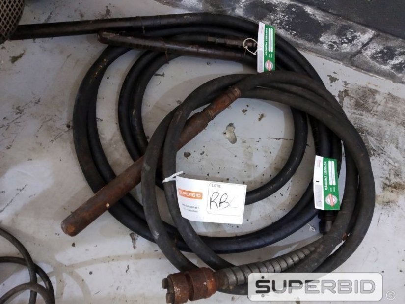 MOTOR VIBRADOR, MANGOTES MECÂNICO, ROMPEDORES DIVERSOS, MARTELETES ROMPEDORES E OUTROS (48 PÇS) (Ref.: RBC)