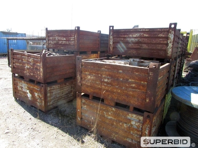 APROX. 10 T DE SUCATA METÁLICA: TRAVESSAS PARA SISTEMA TREPANTE E CAÇAMBAS (PREÇO P/ KG) (Ref.: WMGU_UM02)