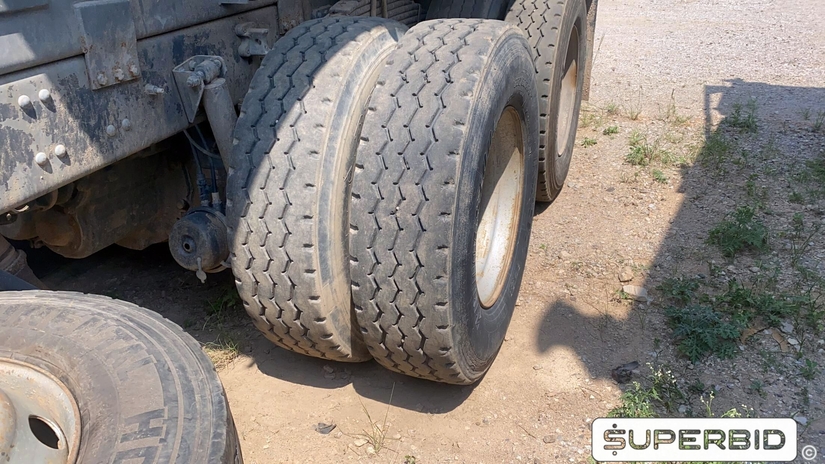 CAMINHÃO BASCULANTE VOLVO VM 330 6X4R, 2013/2013, Placa FINAL 3 (RJ), (Ref.: IBZ)