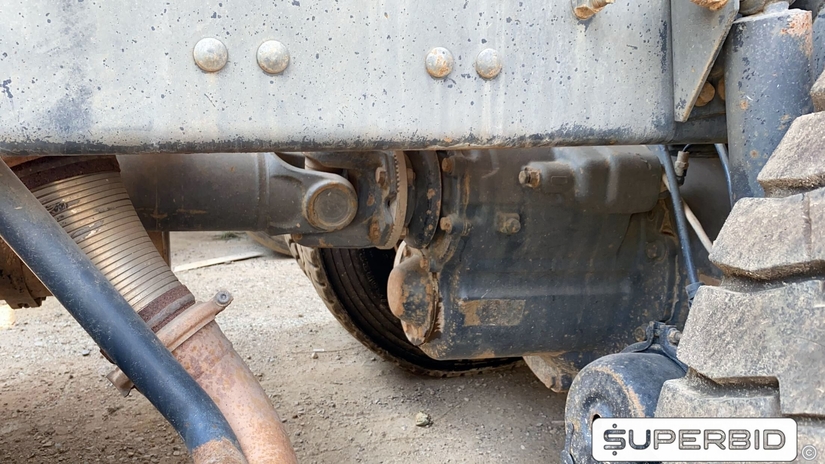 CAMINHÃO BASCULANTE VOLVO VM 330 6X4R, 2013/2013, Placa FINAL 2 (RJ), (Ref.: IBN)