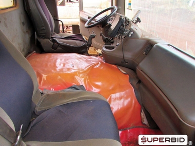 CAMINHÃO CHASSIS SCANIA P124 CB 8X4 NZ 400 (NÃO ]EMPLACADO), 2004/2004, PL.: ,  (Ref.: CP143)