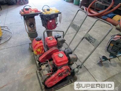 COMPACTADORES DE SOLO WACKER NEUSON, PALETEIRAS PALETRANS E PLACAS VIBRATÓRIAS WACKER NEUSON, (06 PÇ.) (Ref.: JAO)