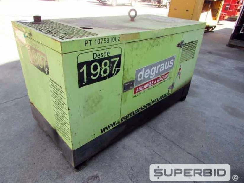 GRUPO GERADOR Á DIESEL PRAMAC GBL 30 25 - 40 KVA, ANO: 2007. (Ref.: JBB)