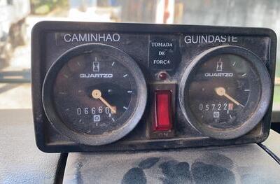 CAMINHÃO GUINDASTE MERCEDES-BENZ AXOR 2831 6X4, 2006/2006, Placa FINAL 3 (RJ), (Ref.: IAW)