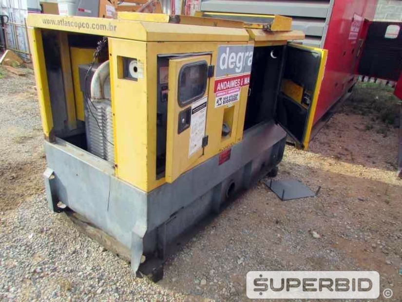 GRUPO GERADOR Á DIESEL ATLAS COPCO QAX45 50 KVA. (Ref.: JDS)