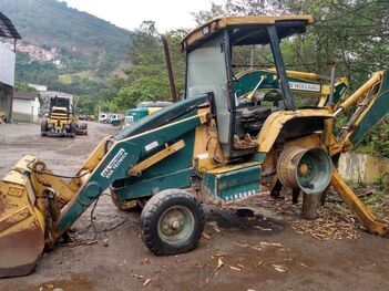 RETROESCAVADEIRA CATERPILLAR 416 C, ANO: 1998, SÉRIE: 5YN06762 (Ref: RBR)