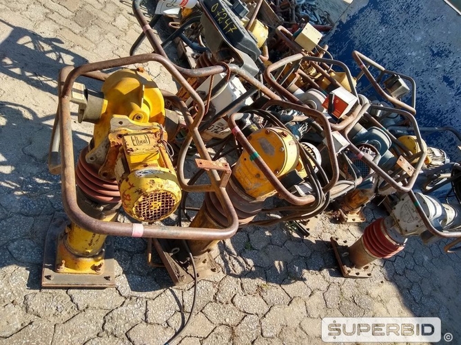 SUCATA DE COMPACTADORES DE SOLO DYNAPAC LC71. (Ref.: SB)