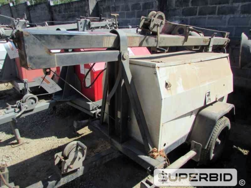 TORRE DE ILUMINAÇÃO Á DIESEL WACKER NEUSON LT4L E TORRE DE ILUMINAÇÃO Á DIESEL TEREX RL4000 (Ref.: JEM)