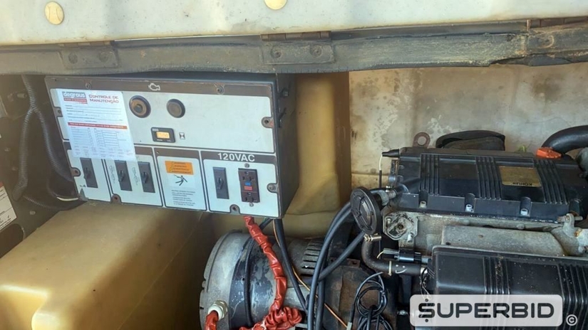 TORRE DE ILUMINACAO LTN6L A DIESEL WACKER (Ref.: IN)