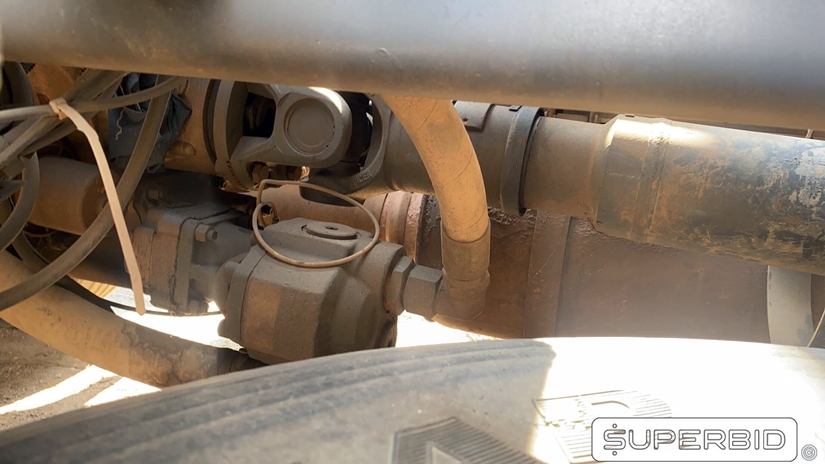 CAMINHÃO BASCULANTE VOLVO VM 330 6X4R, 2013/2013, Placa FINAL 5 (RJ), (Ref.: IBI)