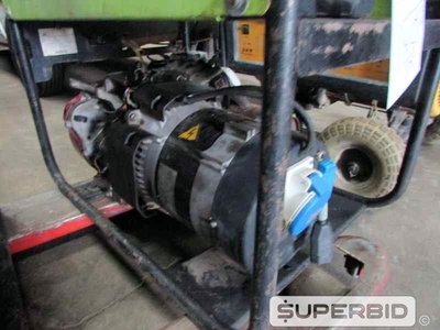 GERADOR Á GASOLINA WACKER NEUSON MG5 5KVA E GERADOR Á GASOLINA PRAMA ES8000 7KVA (Ref.: JAK)