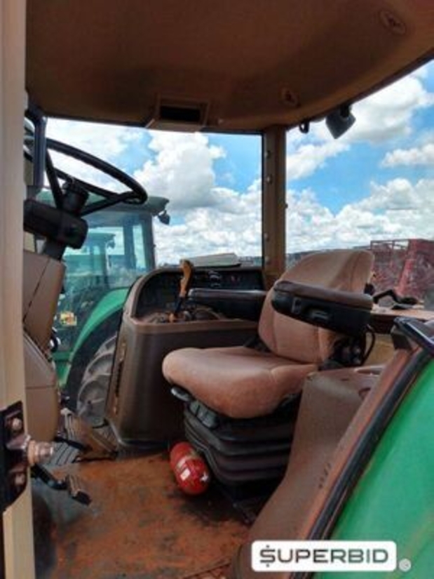 TRATOR DE PNEUS JOHN DEERE 7195J 4X4, ANO: 2016, SÉRIE: 1BM7195JJGH001724 (Ref: 2120)