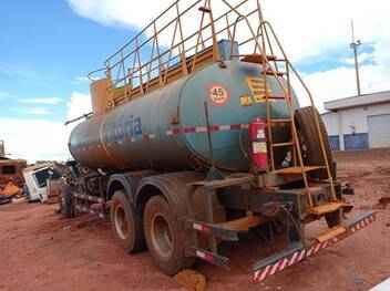 CAMINHÃO TANQUE VOLKSWAGEN 31330, 2013/2013, Placa FINAL 9 (MG), (Ref.: RAA/ 1194)