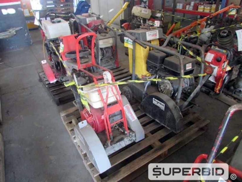 CORTADORA DE PISO NORTON C13E 13CV E CORTADORA DE PISO WACKER NEUSON BFS 130 13CV, (04 PÇ.) (Ref.: JCB)