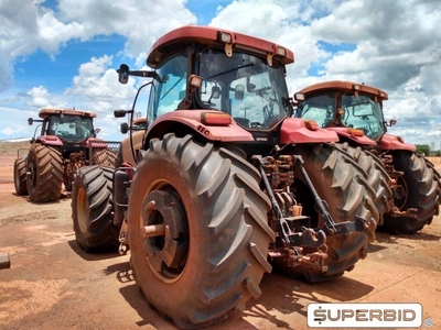 TRATOR DE PNEUS CASE PUMA 205 4X4, ANO: 2013, SÉRIE: HCCZC205LDCR16204 (Ref: 1303)