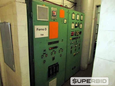 FORNO D FUSÃO ABB CADINHO, ANO 1979, CAP. 8,5 TON (Ref.: 704-12282)