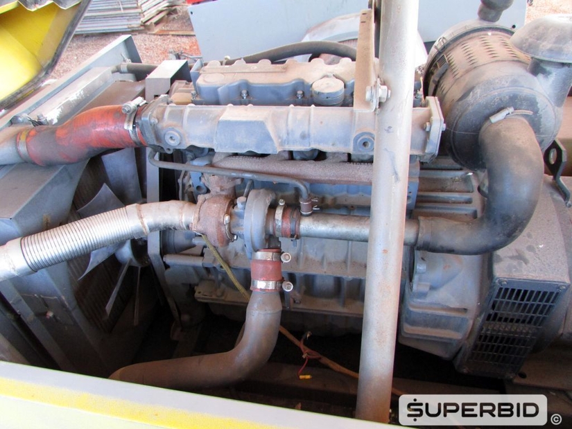 GRUPO GERADOR SILENCIADO DIESEL ATLAS COPCO QAX70 20,5/23 KVA (Ref.: FEW)