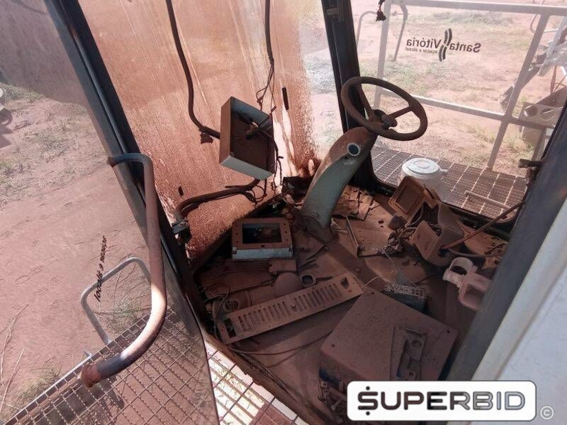 SUCATA DE PLANTADEIRA DE CANA TROPICANA PCA HY 6x6, ANO: NÃO VISUALIZADO, SÉRIE: 08/HY6X60013 (Ref: 28)