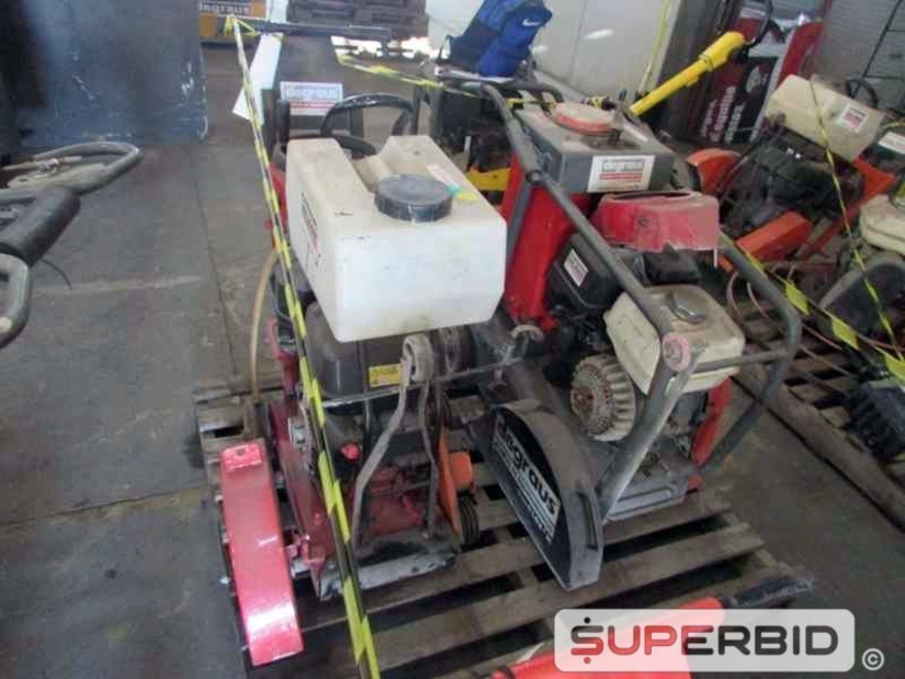 CORTADORA DE PISO NORTON C13E 13CV E CORTADORA DE PISO WACKER NEUSON BFS 130 13CV, (04 PÇ.) (Ref.: JCB)