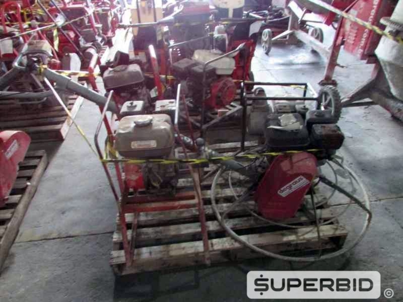 ALISADORA DE CONCRETO WACKER NEUSON CT36, MOTOR VIBRADOR Á GASOLINA WEBER E BOMBA CENTRIFUGA HONDA WB30X 3 POL., (05 PÇ.) (Ref.: JCG)