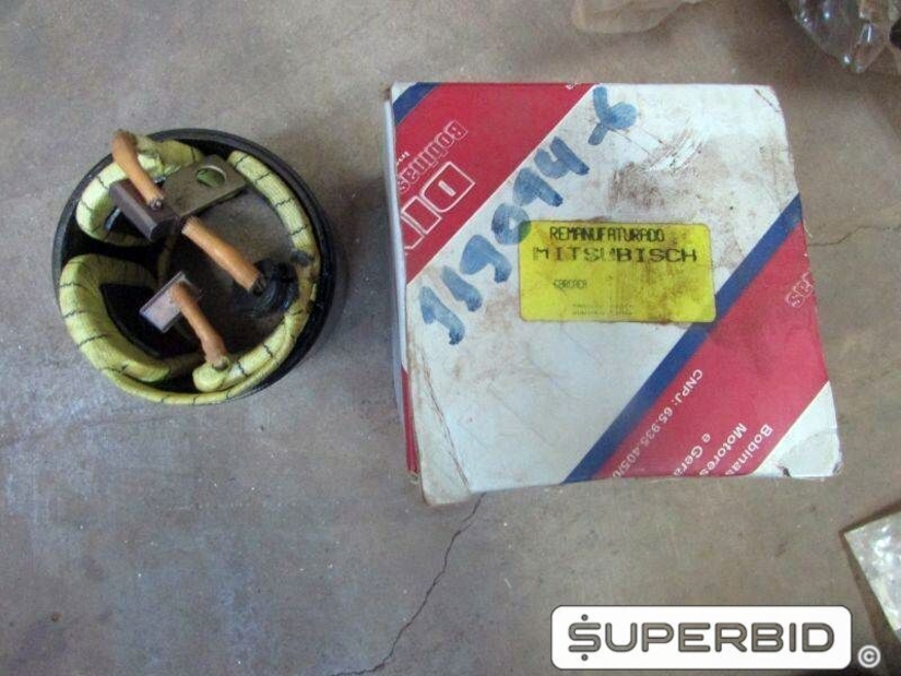 PEÇAS PARA CAMINHÕES, KOMBI E EMPILHADEIRA: ROTOR, BOBINAS, MOTOR DE PARTIDA, ALTERNADOR, TURBINA E OUTROS, (82 PÇ.) (Ref.: JF / JG)