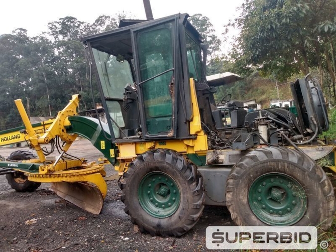 MOTONIVELADORA NEW HOLLAND RG-140, ANO: 2005, SÉRIE: NGAF00236 (Ref: RBB)